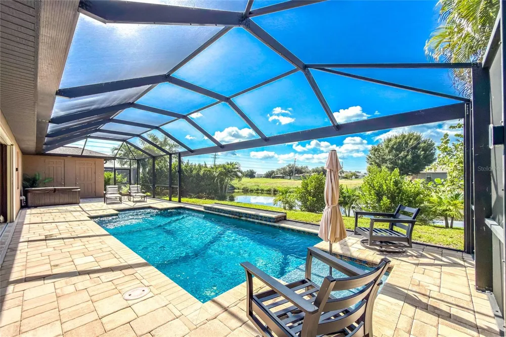 4 WHITE MARSH LANE Rotonda West, FL 33947