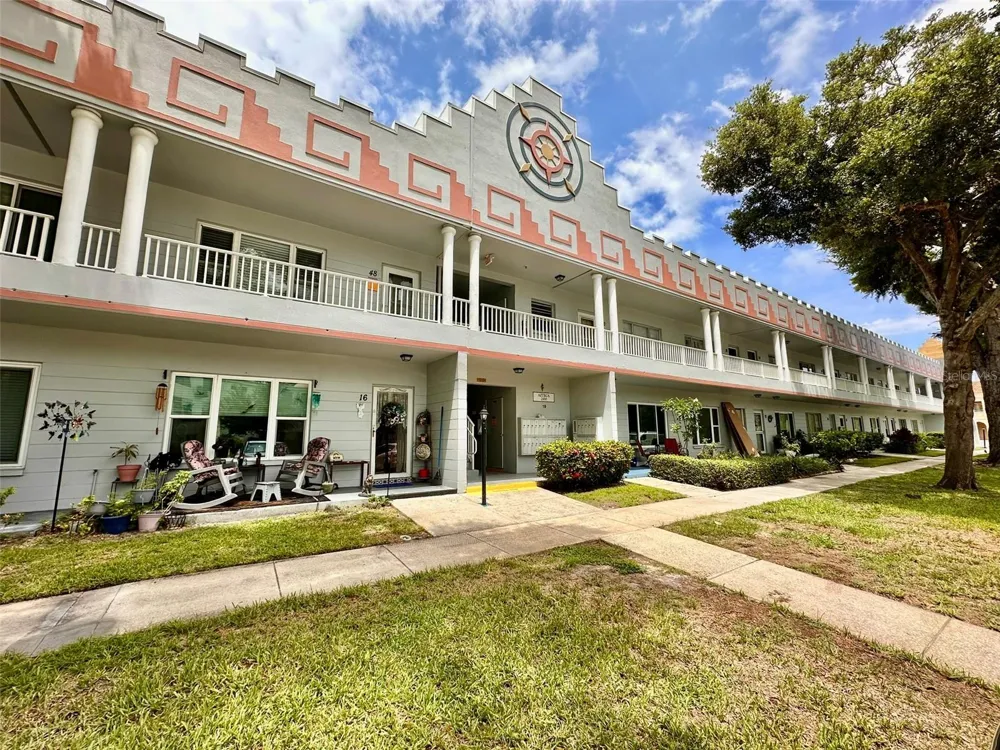 2100 WORLD PARKWAY BOULEVARD #50 Clearwater, FL 33763