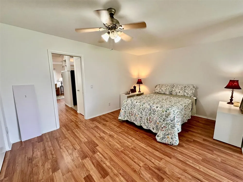 2100 WORLD PARKWAY BOULEVARD #50 Clearwater, FL 33763