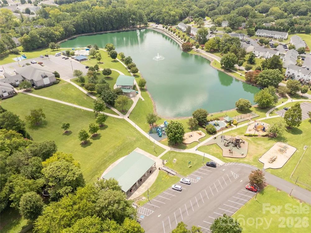 1405 Lakeview Drive Pineville, NC 28134