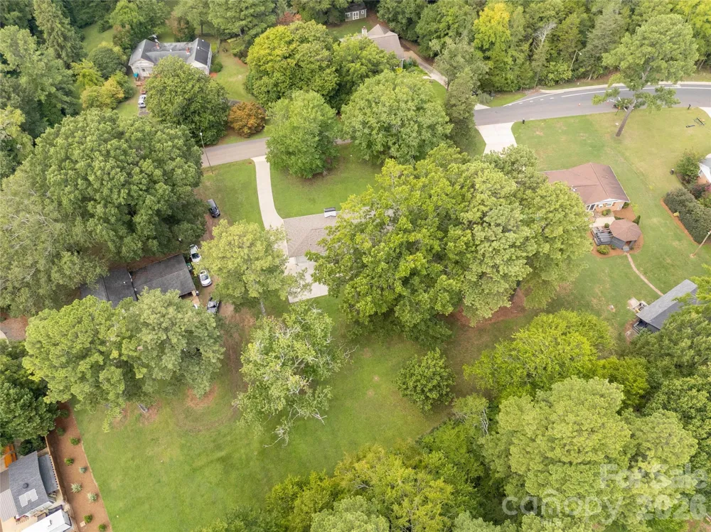 1405 Lakeview Drive Pineville, NC 28134