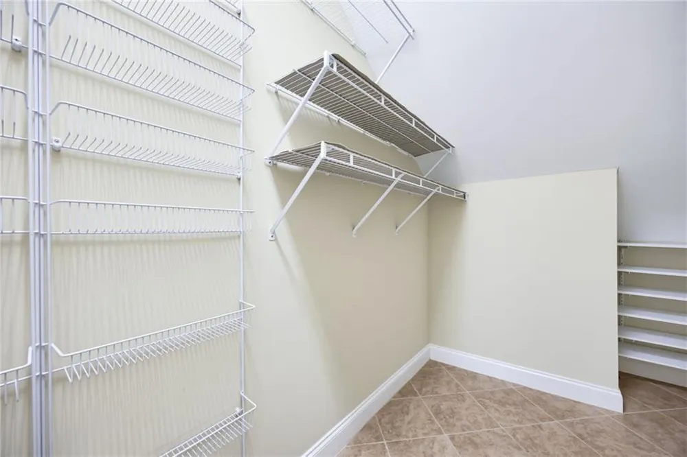 2318 Saint Davids Square NW #14 Kennesaw, GA 30152