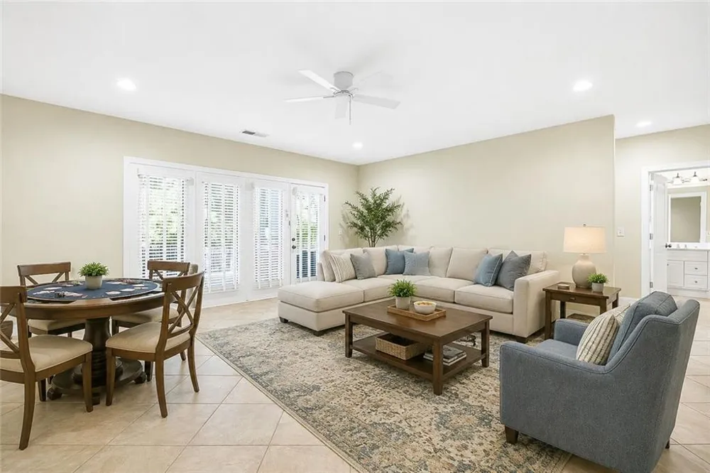 2318 Saint Davids Square NW #14 Kennesaw, GA 30152