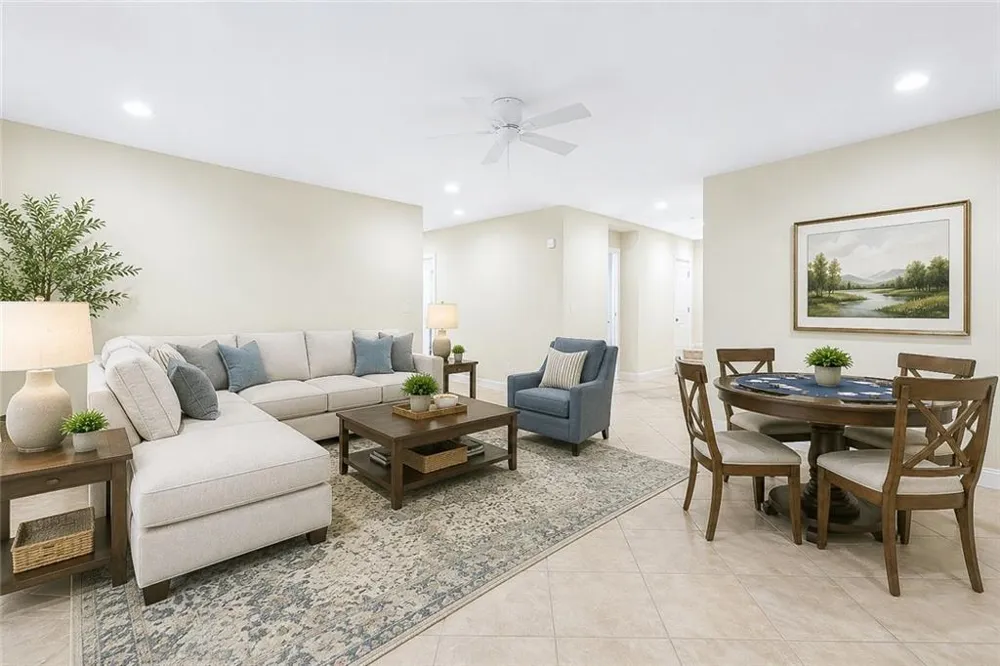 2318 Saint Davids Square NW #14 Kennesaw, GA 30152