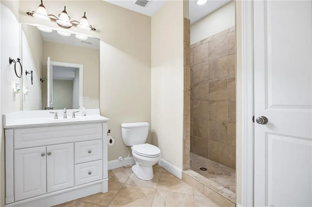 2318 Saint Davids Square NW #14 Kennesaw, GA 30152
