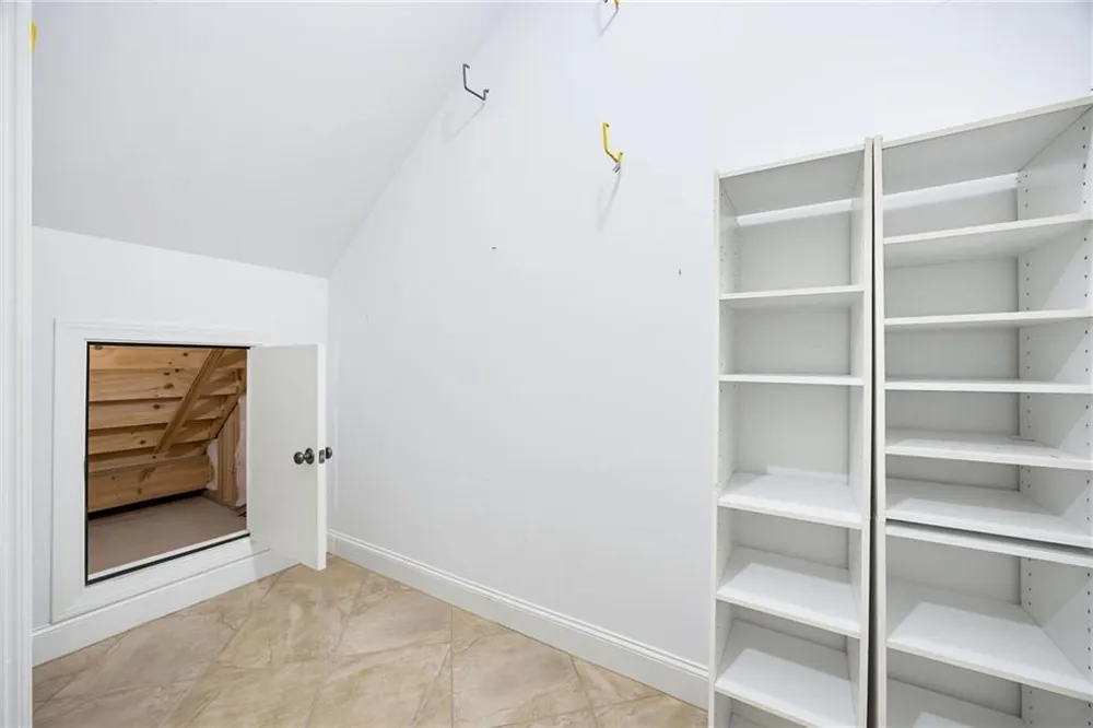 2318 Saint Davids Square NW #14 Kennesaw, GA 30152