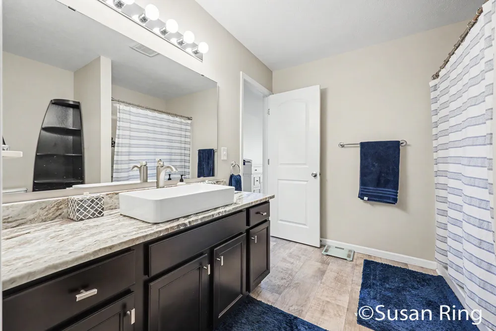 282 Vansen Drive Kent City, MI 49330