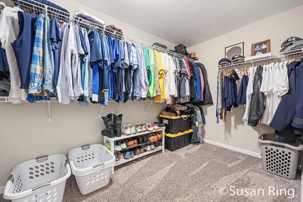 282 Vansen Drive Kent City, MI 49330