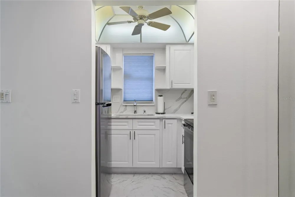 1205 TARPON CENTER DRIVE #E2 Venice, FL 34285