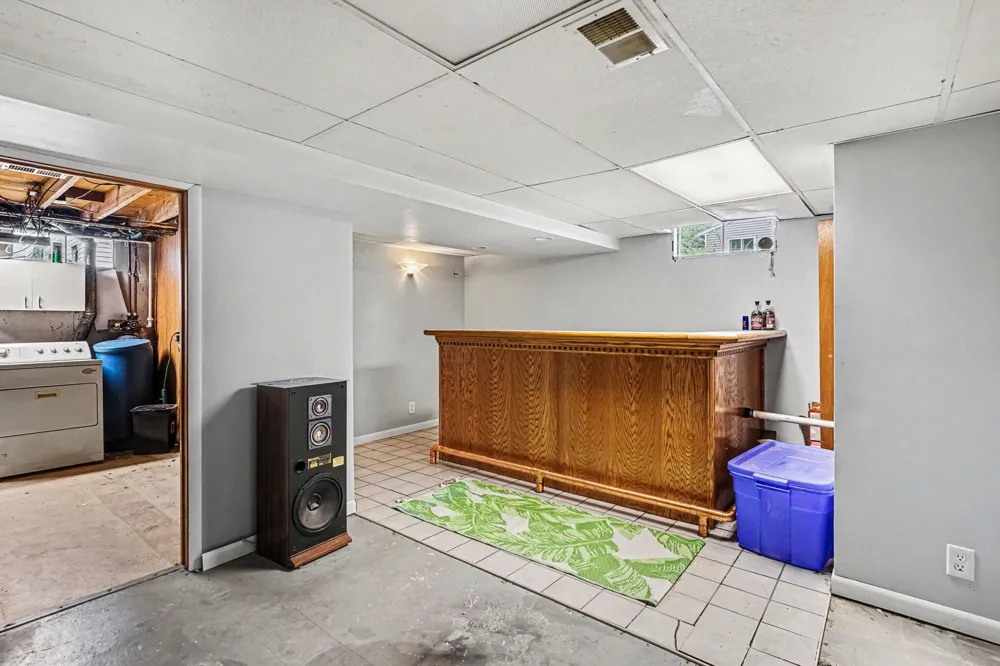 1684 Selly Oak Avenue Dorr, MI 49323