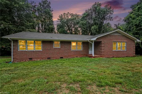 1153 Heathwood Road