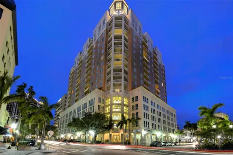 1350 MAIN STREET #908