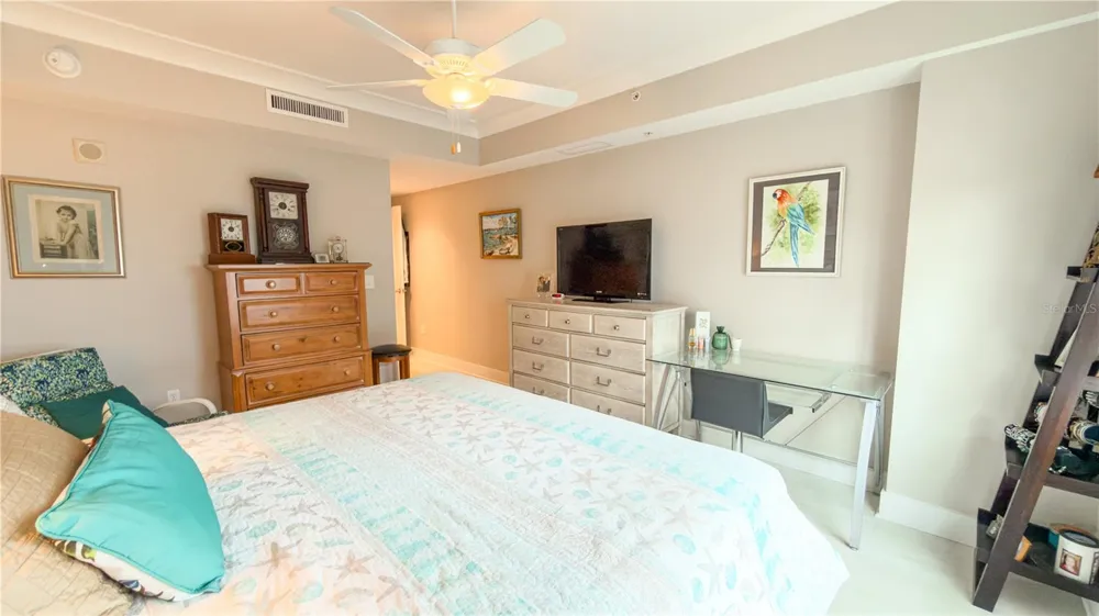 1350 MAIN STREET #908 Sarasota, FL 34236