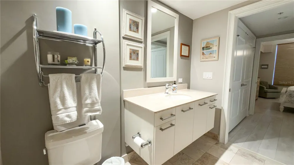 1350 MAIN STREET #908 Sarasota, FL 34236