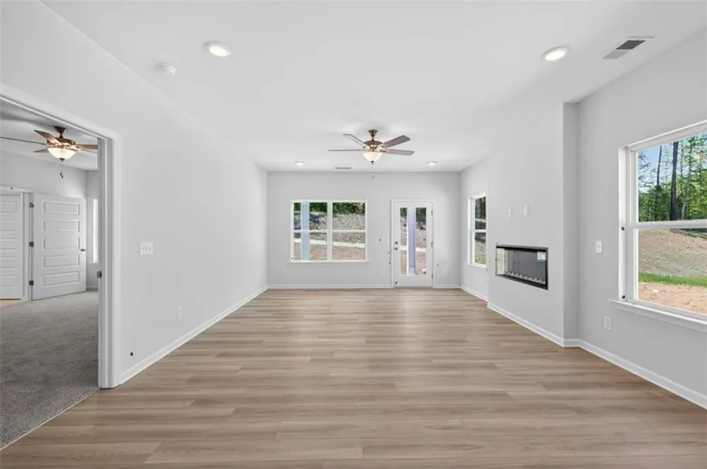 103 Meadowview Court Carrollton, GA 30117