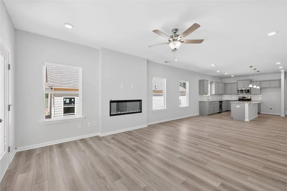 103 Meadowview Court Carrollton, GA 30117