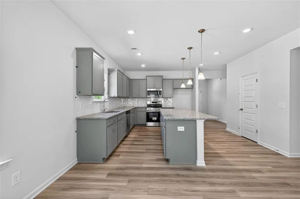 103 Meadowview Court Carrollton, GA 30117