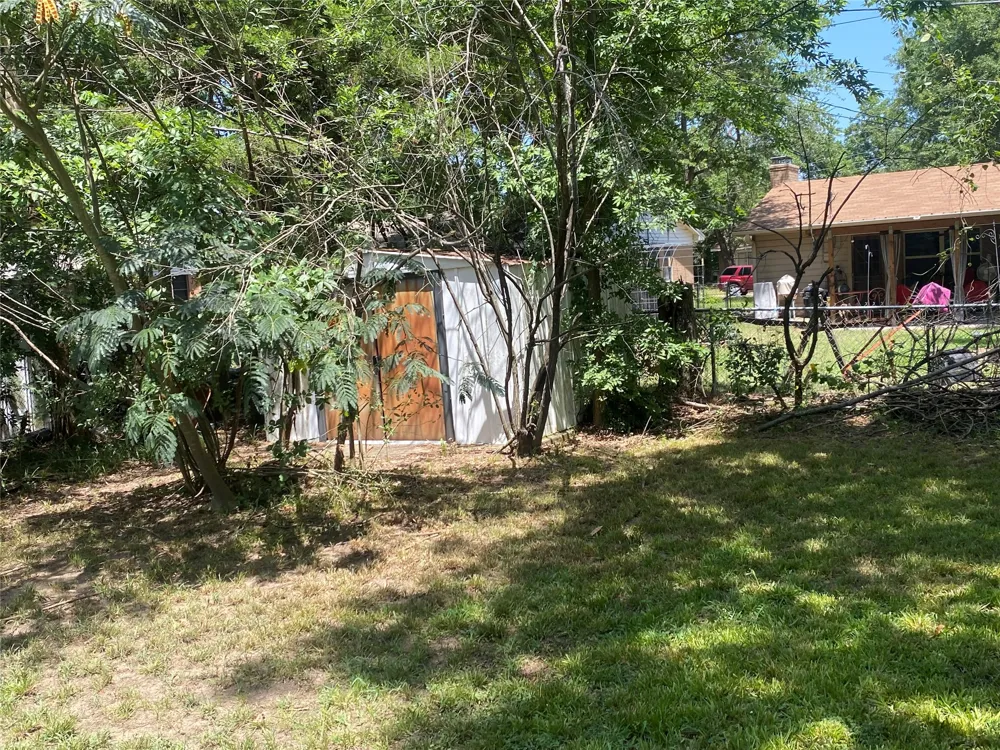 3271 Hubbard Street Paris, TX 75460