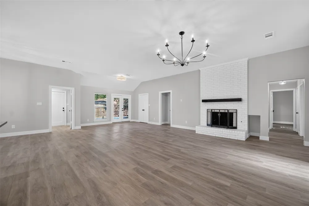 3904 Covinton Lane Plano, TX 75023