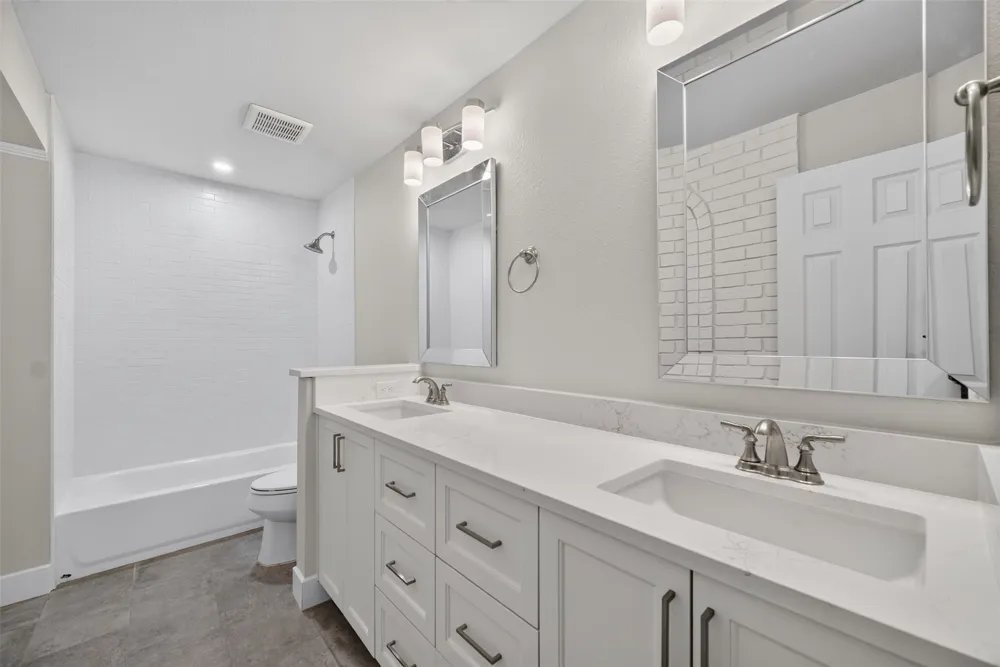 3904 Covinton Lane Plano, TX 75023