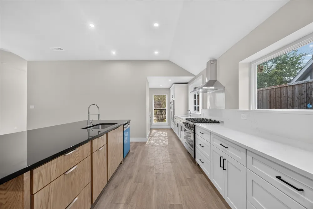 3904 Covinton Lane Plano, TX 75023