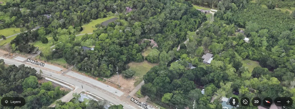 1408 Main Street Highlands, TX 77562