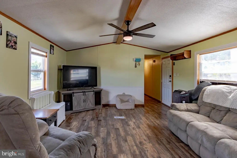 120 CARDINAL DRIVE Bellefonte, PA 16823