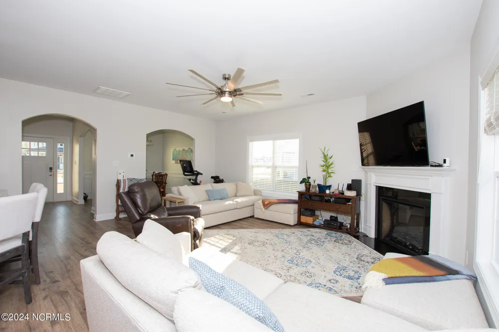 516 Transom Way Sneads Ferry, NC 28460