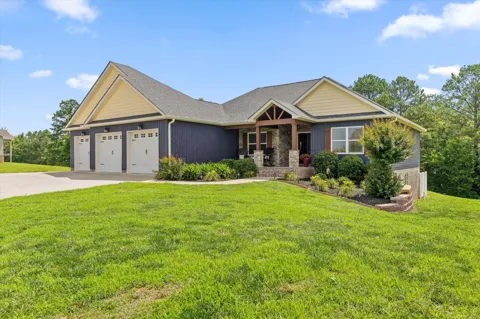 72 Farm View Circle