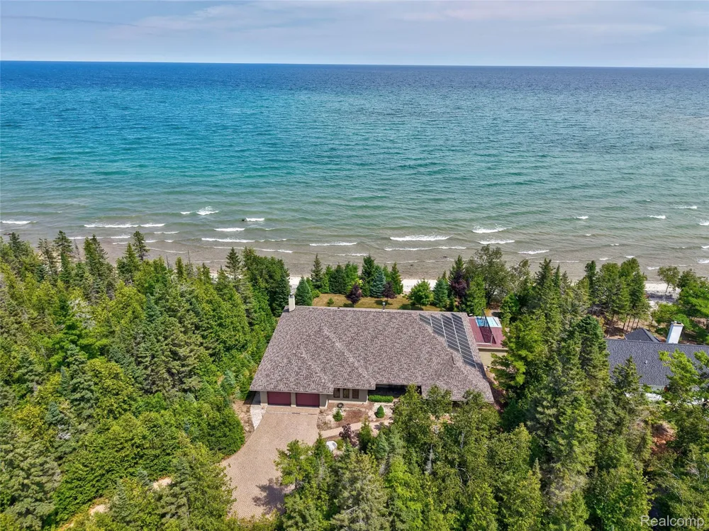 4935 E Grand Lake Road Presque Isle Township, MI 49777