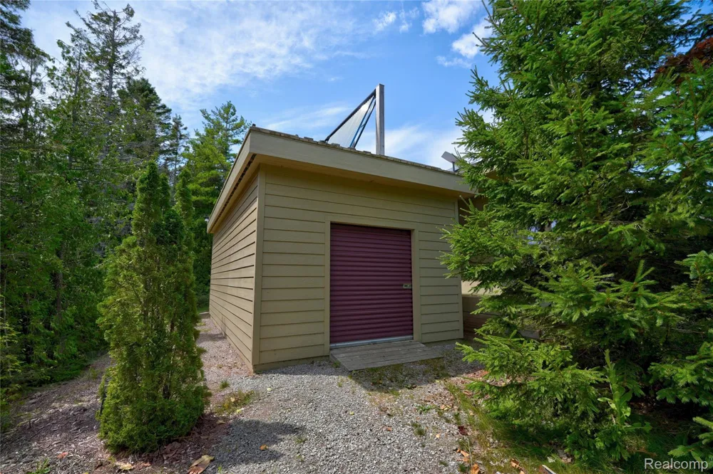 4935 E Grand Lake Road Presque Isle Township, MI 49777