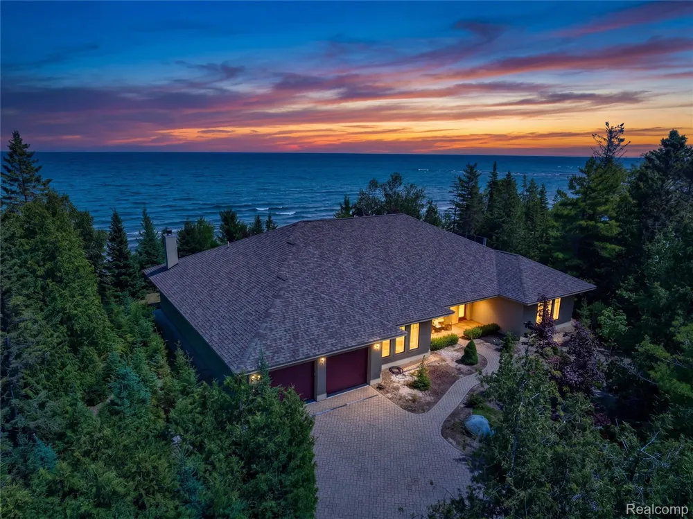 4935 E Grand Lake Road Presque Isle Township, MI 49777