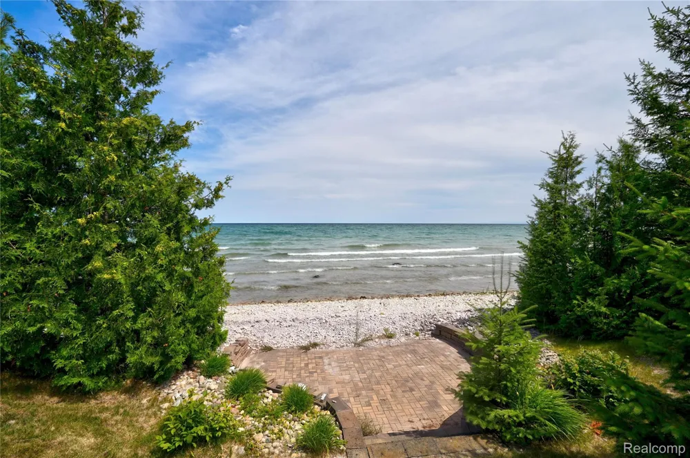 4935 E Grand Lake Road Presque Isle Township, MI 49777