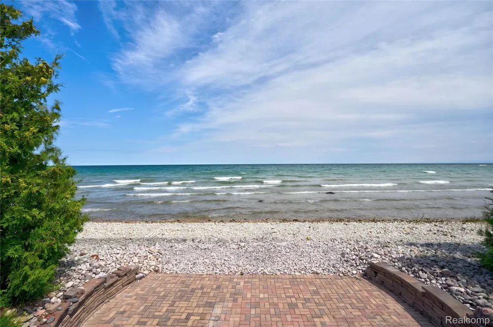 4935 E Grand Lake Road Presque Isle Township, MI 49777
