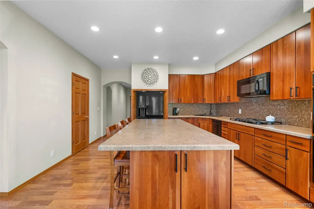 4935 E Grand Lake Road Presque Isle Township, MI 49777