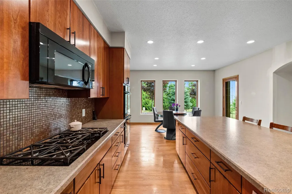 4935 E Grand Lake Road Presque Isle Township, MI 49777