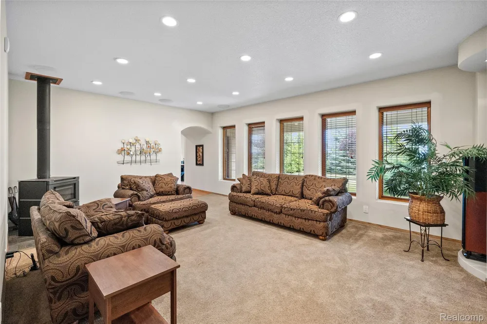 4935 E Grand Lake Road Presque Isle Township, MI 49777