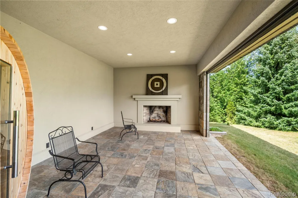 4935 E Grand Lake Road Presque Isle Township, MI 49777