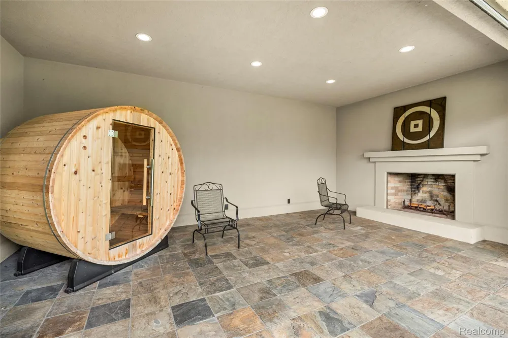 4935 E Grand Lake Road Presque Isle Township, MI 49777