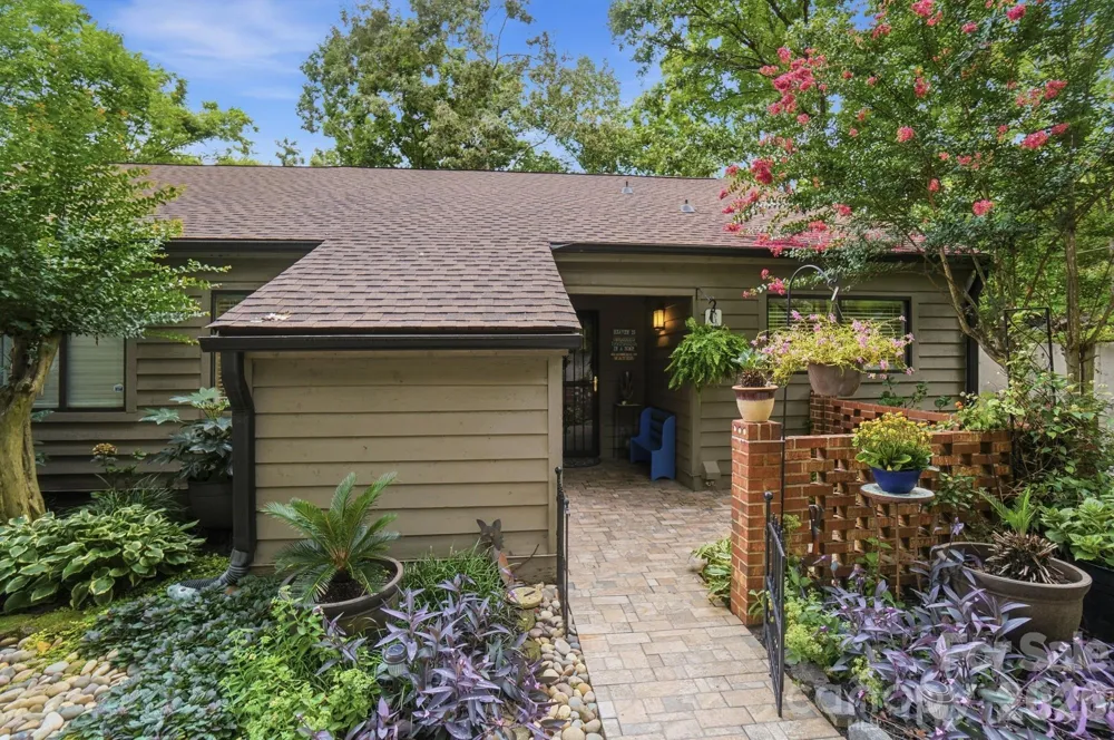 4142 Charlotte Highway #C Lake Wylie, SC 29710