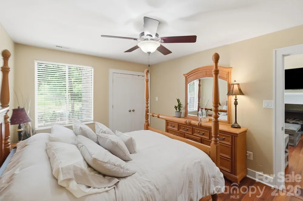 4142 Charlotte Highway #C Lake Wylie, SC 29710