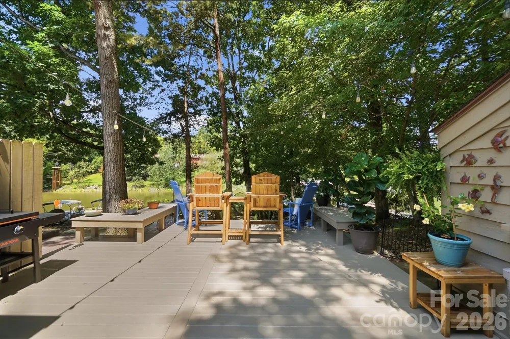 4142 Charlotte Highway #C Lake Wylie, SC 29710
