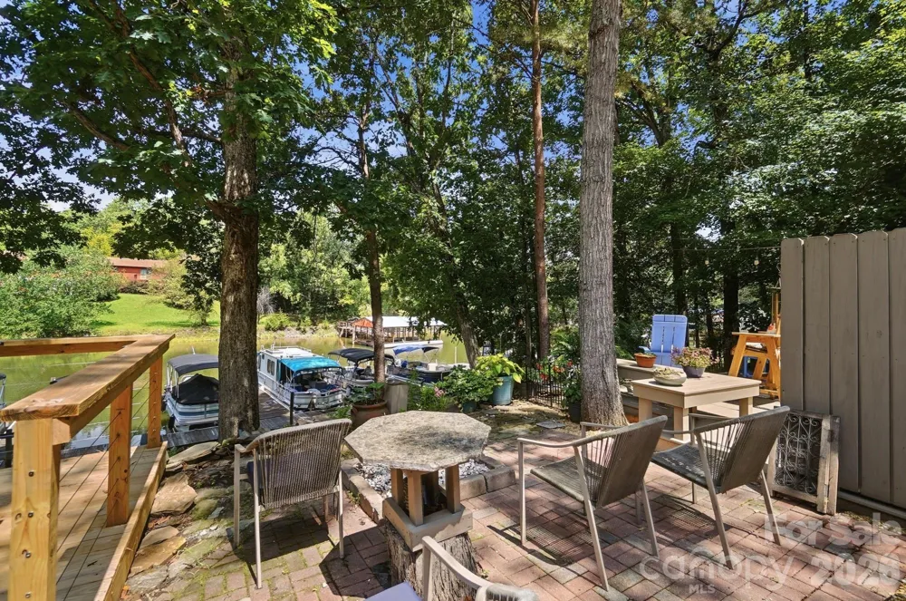 4142 Charlotte Highway #C Lake Wylie, SC 29710