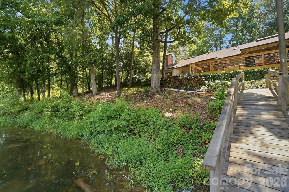 4142 Charlotte Highway #C Lake Wylie, SC 29710