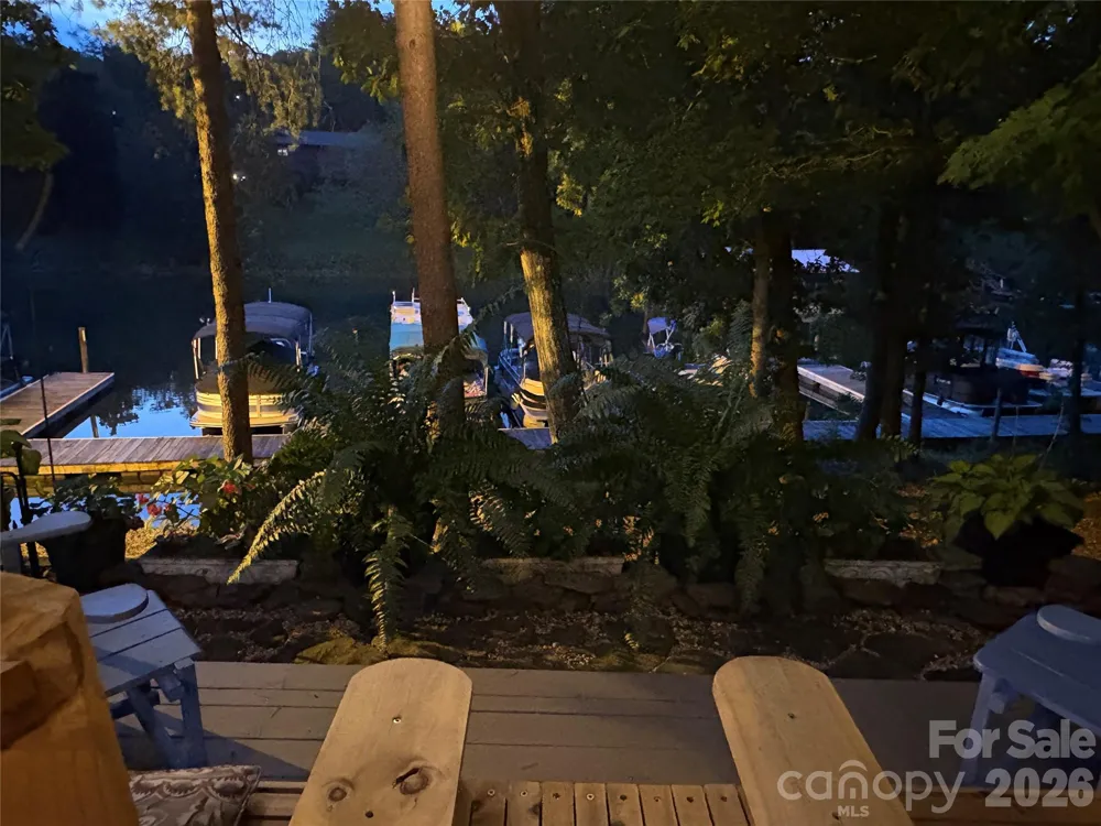 4142 Charlotte Highway #C Lake Wylie, SC 29710