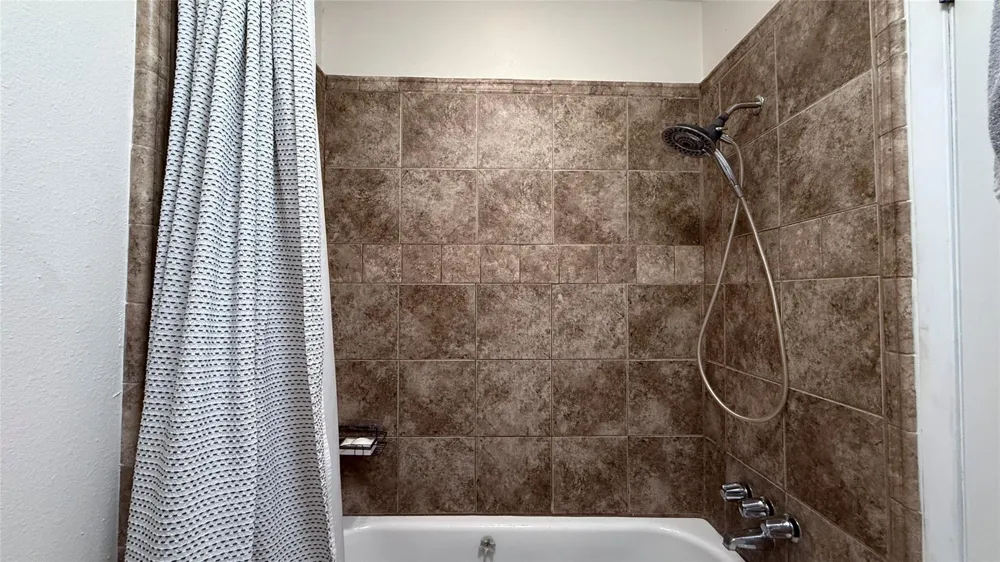 3812 Laura Leigh Drive Friendswood, TX 77546