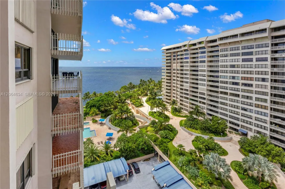 3 Grove Isle Dr #C1402 Miami, FL 33133