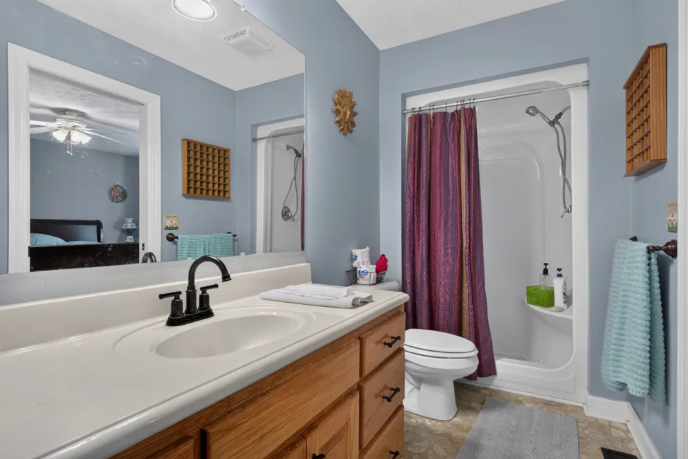 161 Ponder Ln Smithville, TN 37166