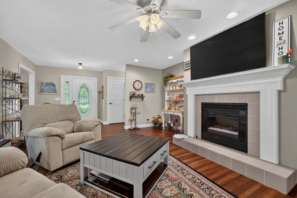 161 Ponder Ln Smithville, TN 37166