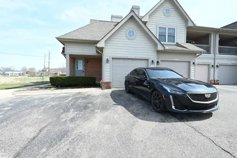 28777 Berwick Court